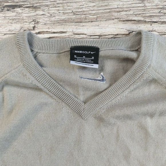 Nike Golf Men's V-Neck Sweater Vest Size Medium Gray Elastic Waist - Picture 4 of 11
